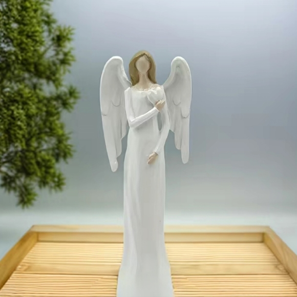 Angel of love/heartbreak Figure - Picture 3 of 4
